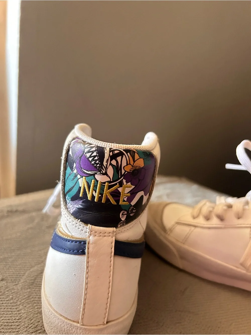 Nike clean white